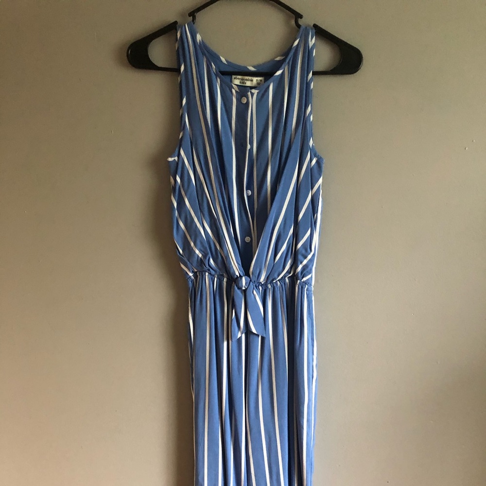 *NEVER WORN* Abercrombie kids blue romper!